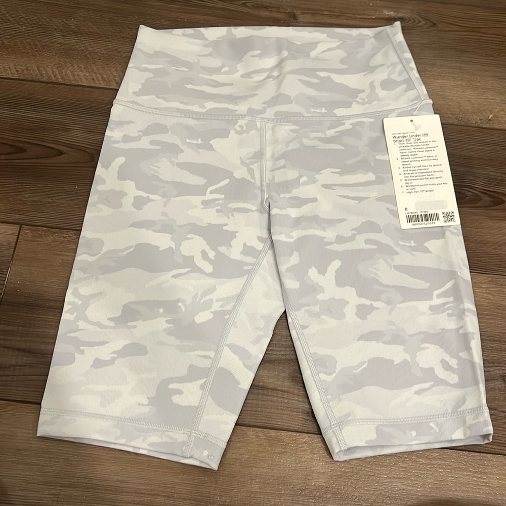 NEW Lululemon Wunder Under HR Shorts Size 8